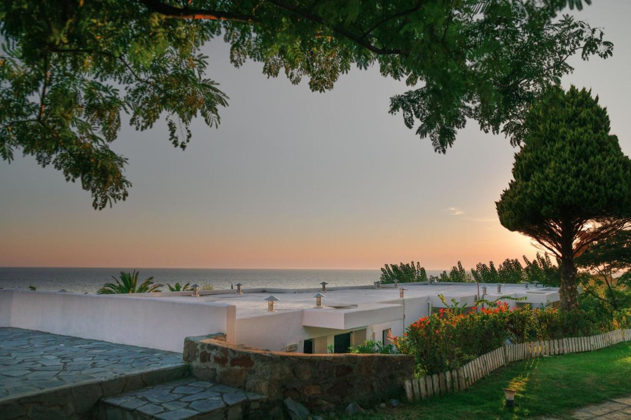 Samothraki Beach Boutique Hotel Makrilies ภายนอก รูปภาพ