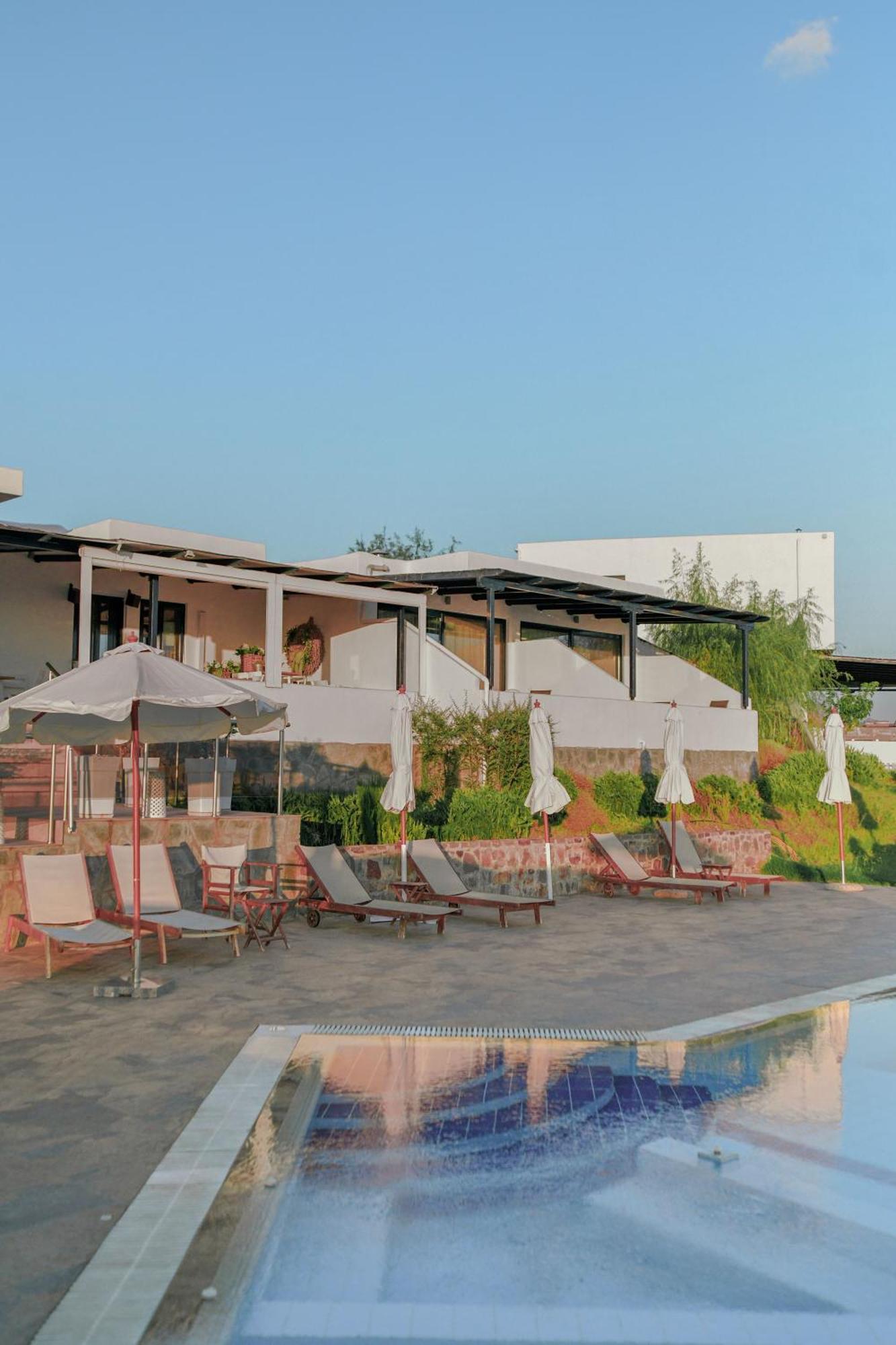 Samothraki Beach Boutique Hotel Makrilies ภายนอก รูปภาพ