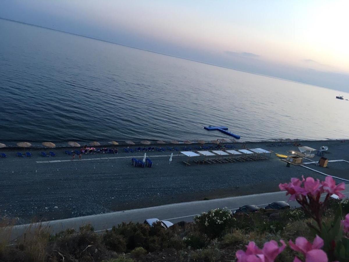 Samothraki Beach Boutique Hotel Makrilies ภายนอก รูปภาพ
